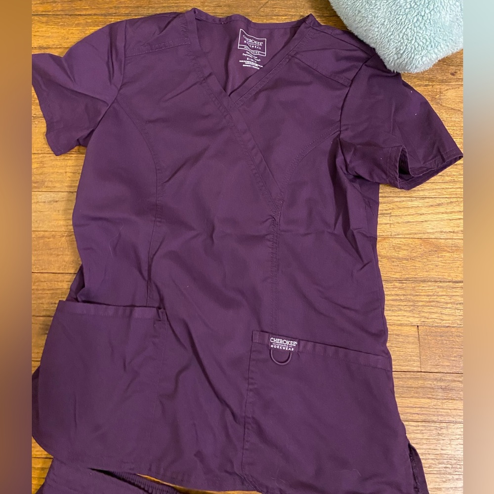 Cherokee scrubs